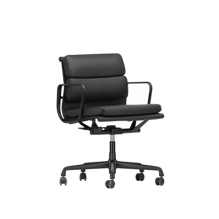 EAMES-ALUMINUM-MANAGEMENT-SOFTPAD-OFFICE-CHAIR-A5B023HIL Eames Aluminium Management Softpad Black (With Castor) - Image 1