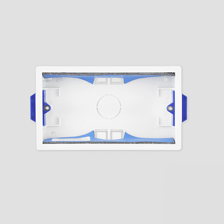 W8dcEwf.jpg 2G Plastic Backbox - Image 1