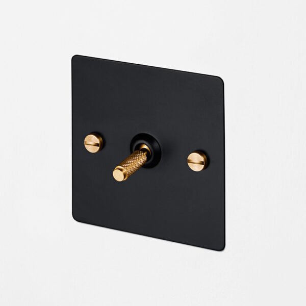 1G Intermediate Toggle / Black / Brass